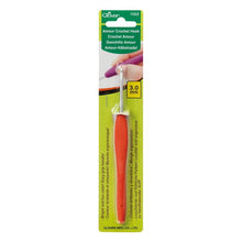 Load image into Gallery viewer, Clover_Amour_3mm_Crochet_Hooks_at_Eskdale_Yarns