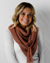 Load image into Gallery viewer, Sox Alpaca Yarn - Silver 905