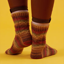 Load image into Gallery viewer, Falling Hues by Winwick Mum PDF sock pattern at Eskdale Yarns