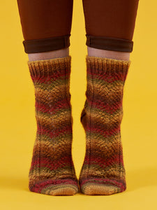 Falling Hues by Winwick Mum PDF sock pattern at Eskdale Yarns