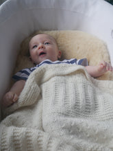 Load image into Gallery viewer, Knit N&#39; Purl Baby Blanket Kit